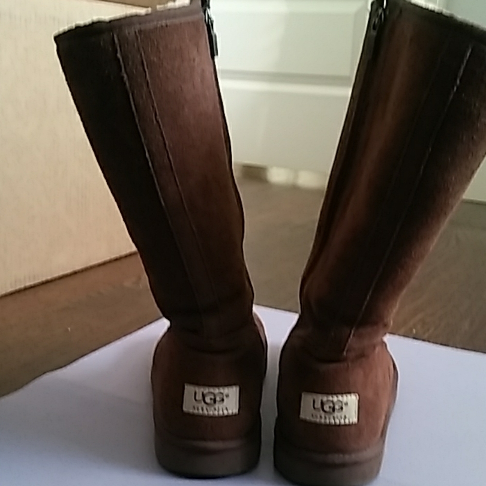 Dark Brown Ugg Boots